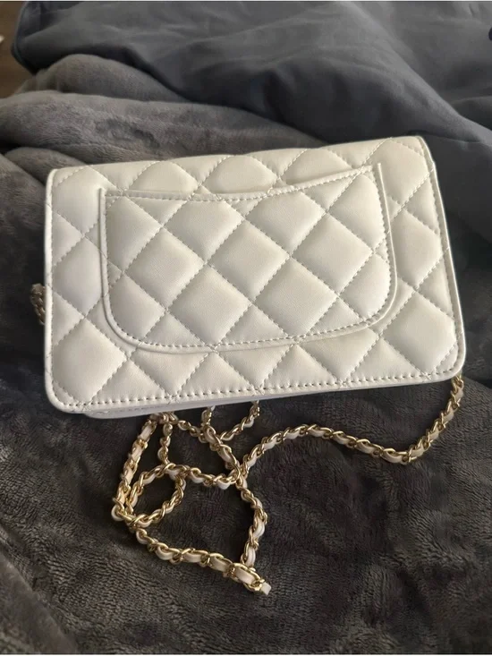 White Quilted Crossbody with Gold Chain - Picture 6 of 6